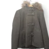 Abrigo corto Zara con capucha – Talla M