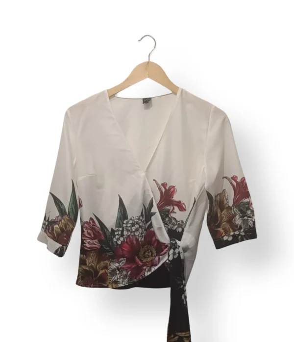 Blusa Cruzada IO Estampado Floral – Talla XS