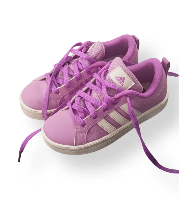 Zapatillas Adidas rosadas – Talla 31 ½